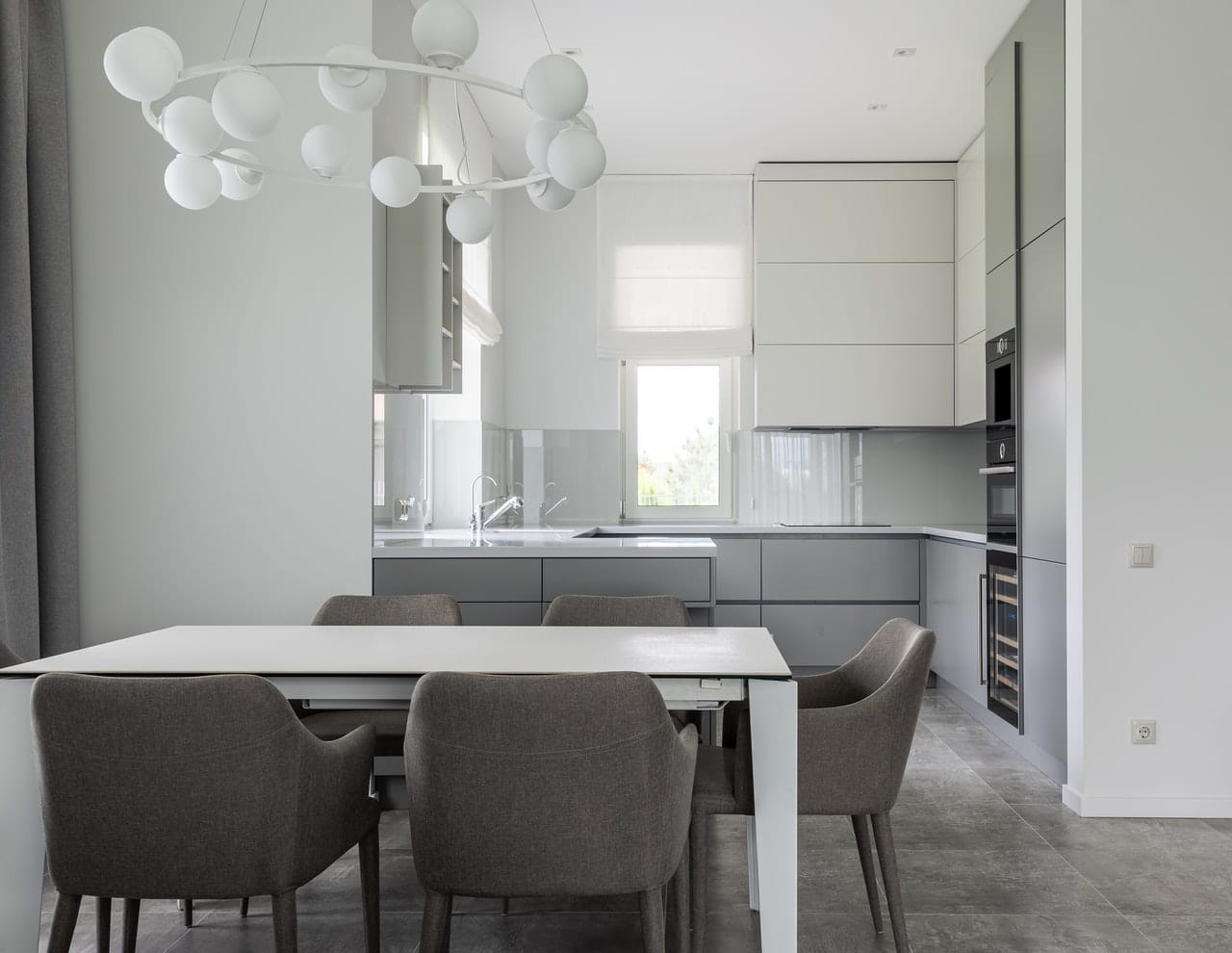 Penser à acheter des tables de cuisine extensibles