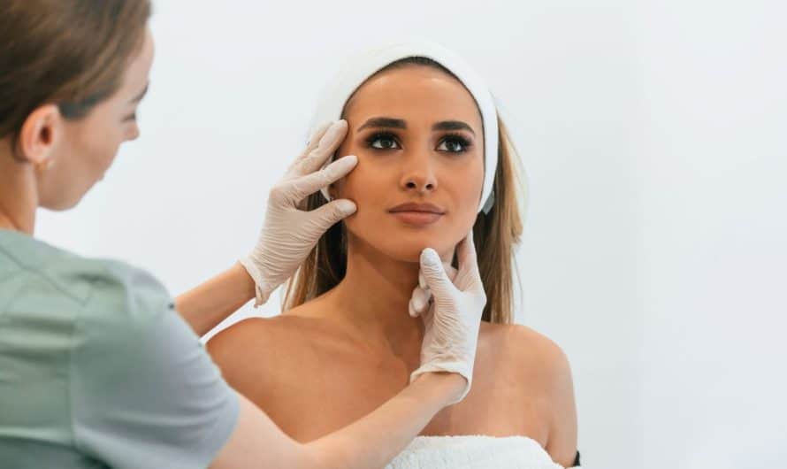 Chirurgie esthétique des pommettes : redonner du volume au visage